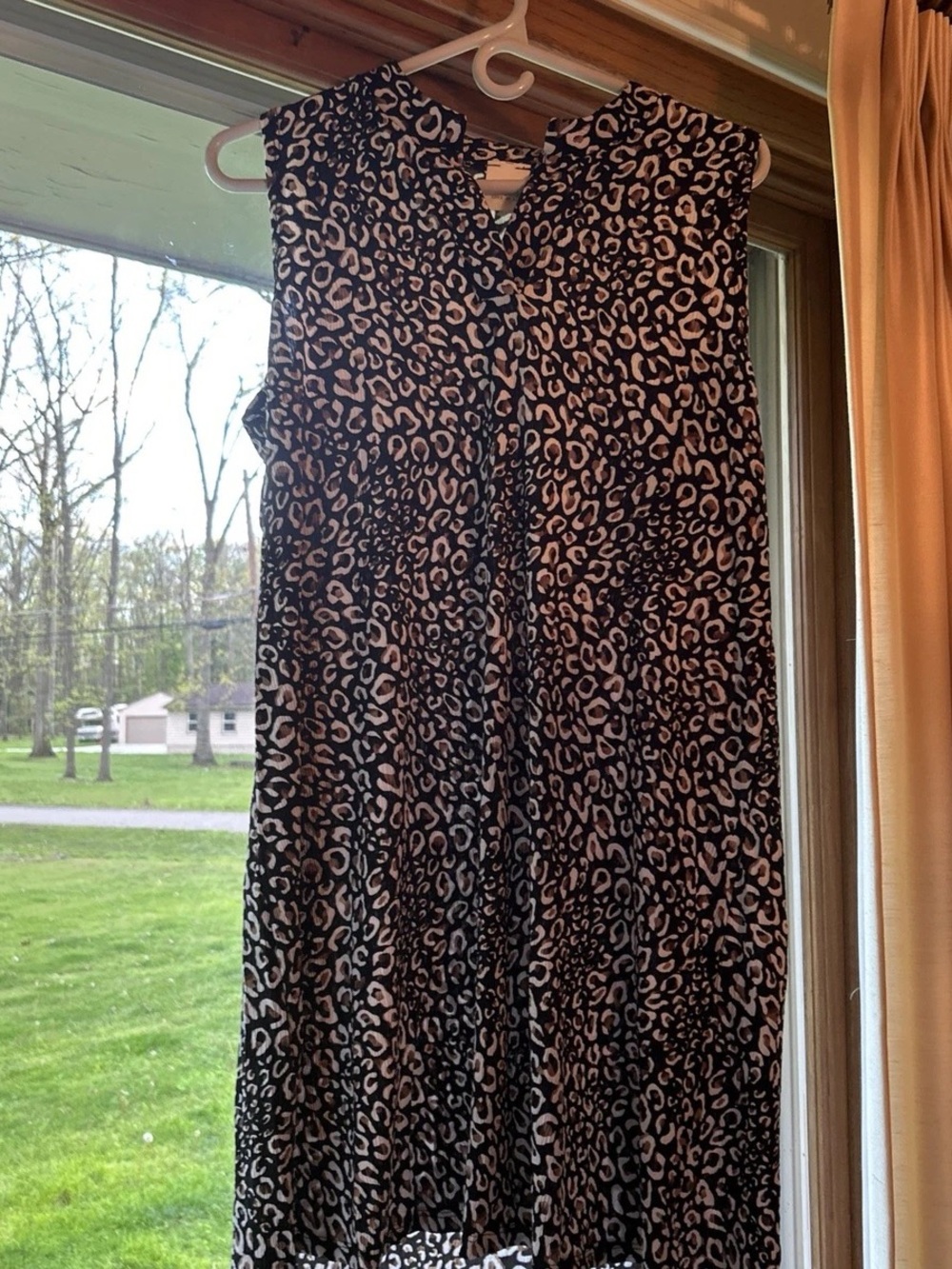 LIA Love Is All Leopard Print Sleeveless Dress Womens - Small